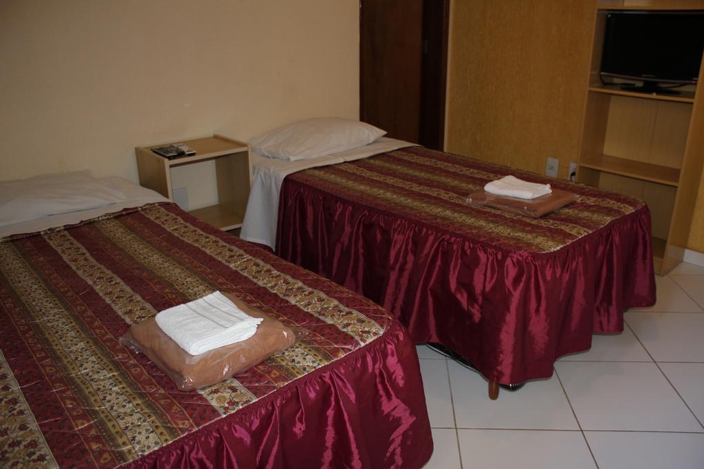 Hotel Reimann إنداياتوبا المظهر الخارجي الصورة